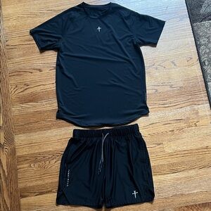 Three Nails athletic wear-size small